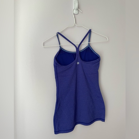 Lululemon Power Y Tank Top in Blue Stripe. Size 2 with padding. - Picture 2 of 4